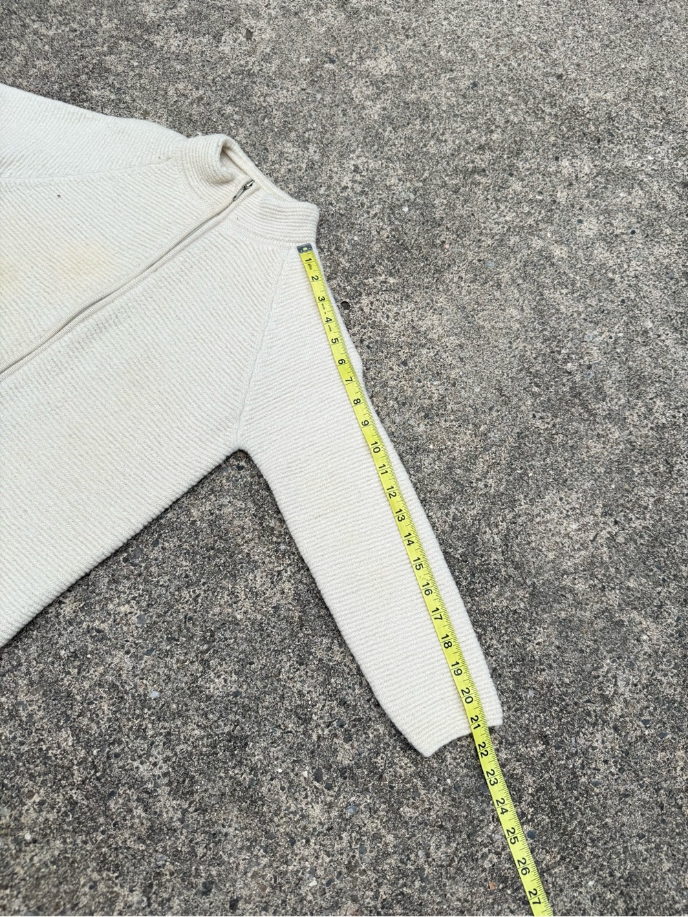 Millma’s Baby Alpaca Zip-Front Cream Knit Cardigan Sweater - Picture 6 of 10